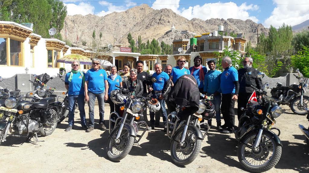 Hotel Mandalchan Leh Luaran gambar